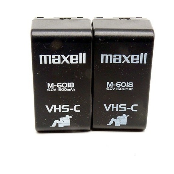 Maxell Other - 2x OEM Maxell M6018 6v Digital Camera Battery Lot Black Tested